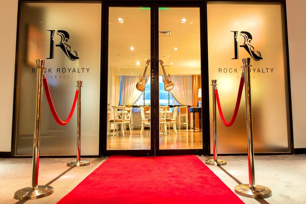 Hard Rock Hotel Penang Batu Feringgi Exterior foto Rock Royalty Office